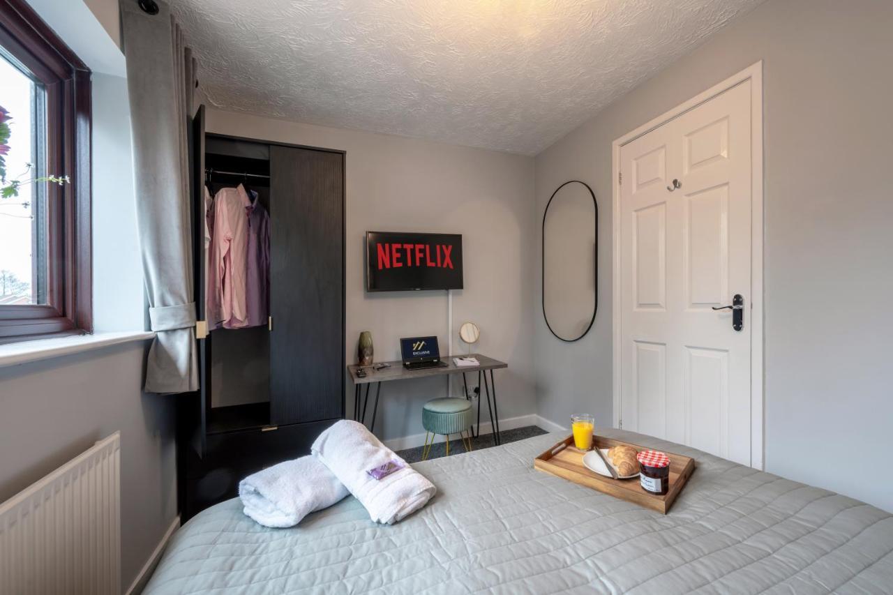 Yew Tree House Contractor / Family Home Free Netflix Fast Wifi Near Dudley/Birmingham Cradley Heath Esterno foto