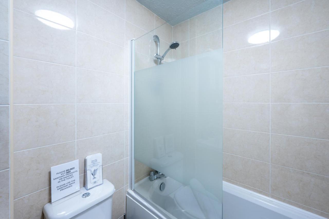 Yew Tree House Contractor / Family Home Free Netflix Fast Wifi Near Dudley/Birmingham Cradley Heath Esterno foto
