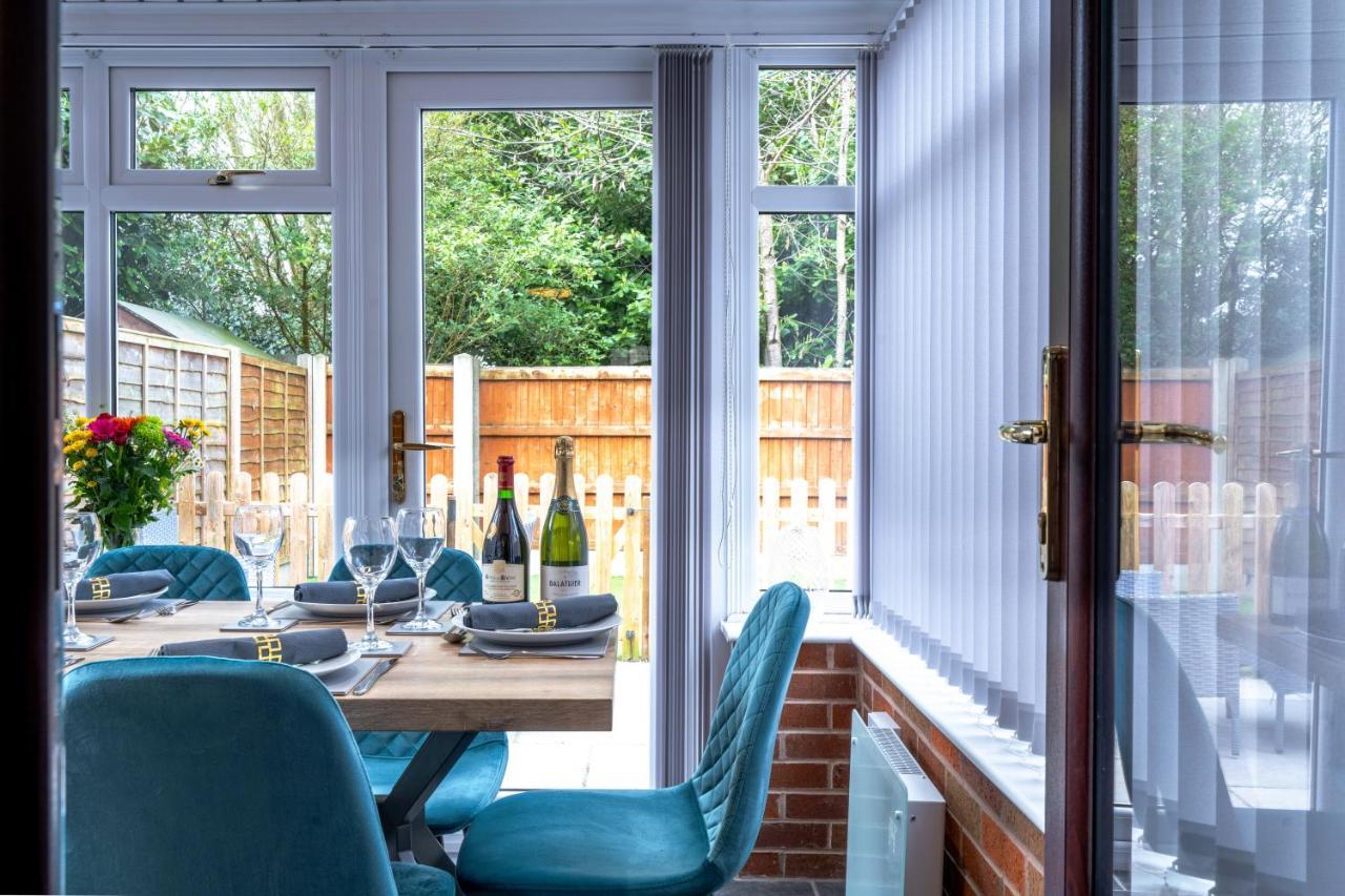 Yew Tree House Contractor / Family Home Free Netflix Fast Wifi Near Dudley/Birmingham Cradley Heath Esterno foto